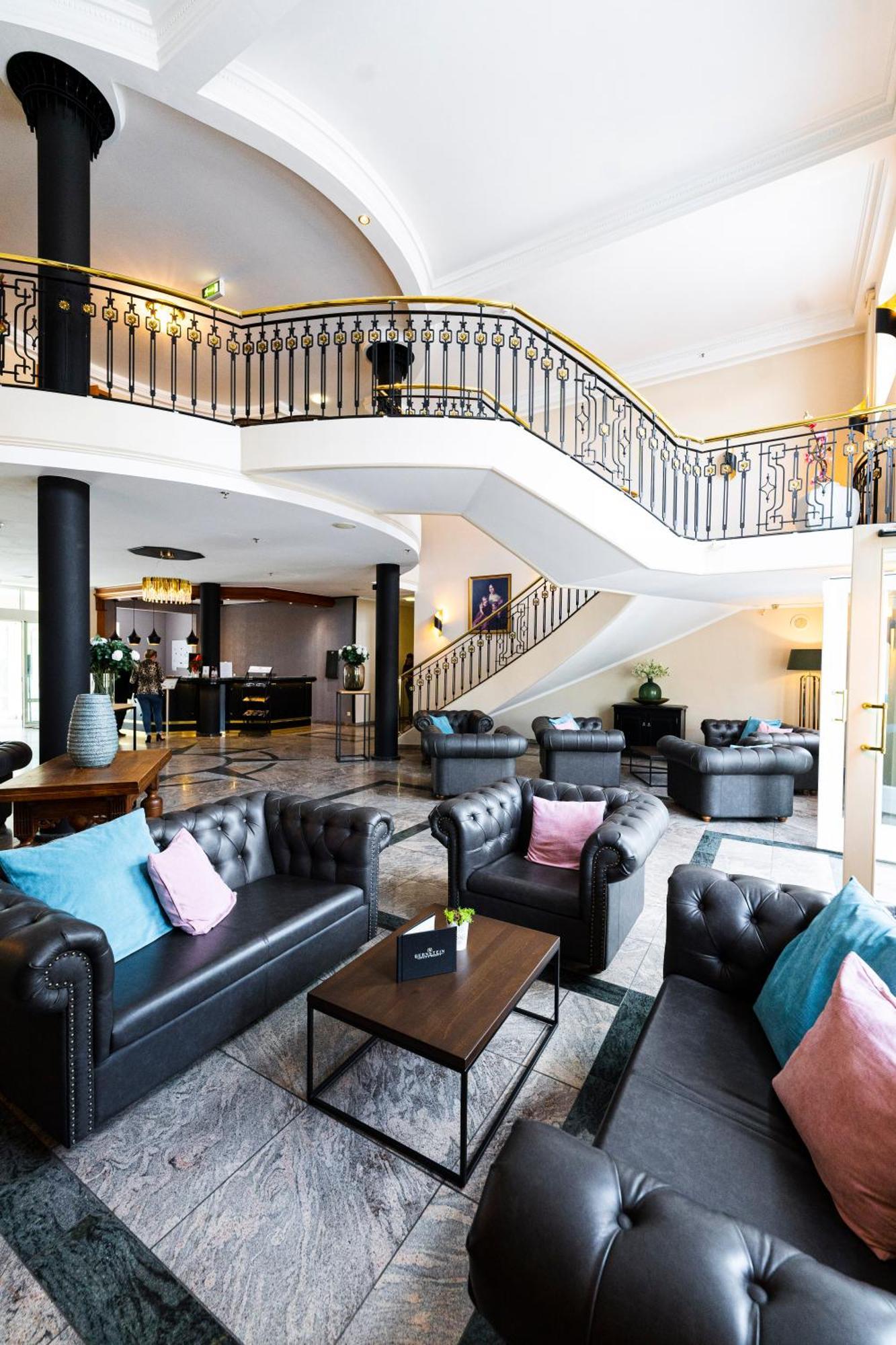 Bernstein Hotel